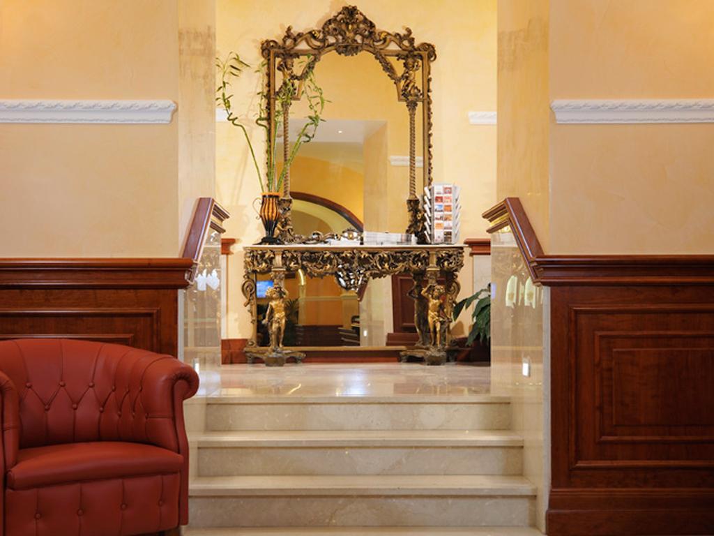 Hotel Principessa Isabella Roma Esterno foto