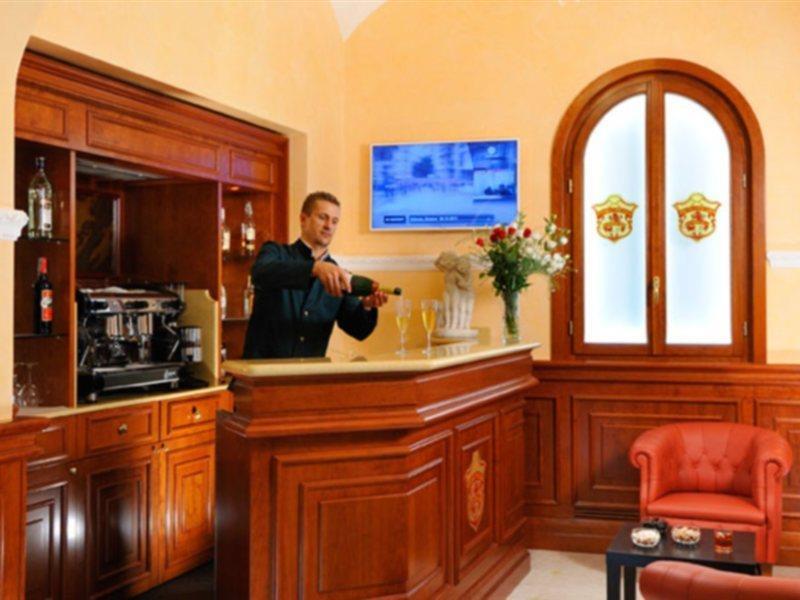 Hotel Principessa Isabella Roma Esterno foto